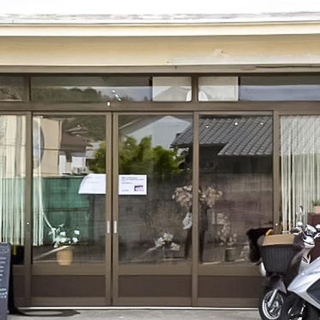 Guest Cafe Kuchikumano Hotel Kamitondacho Ngoại thất bức ảnh