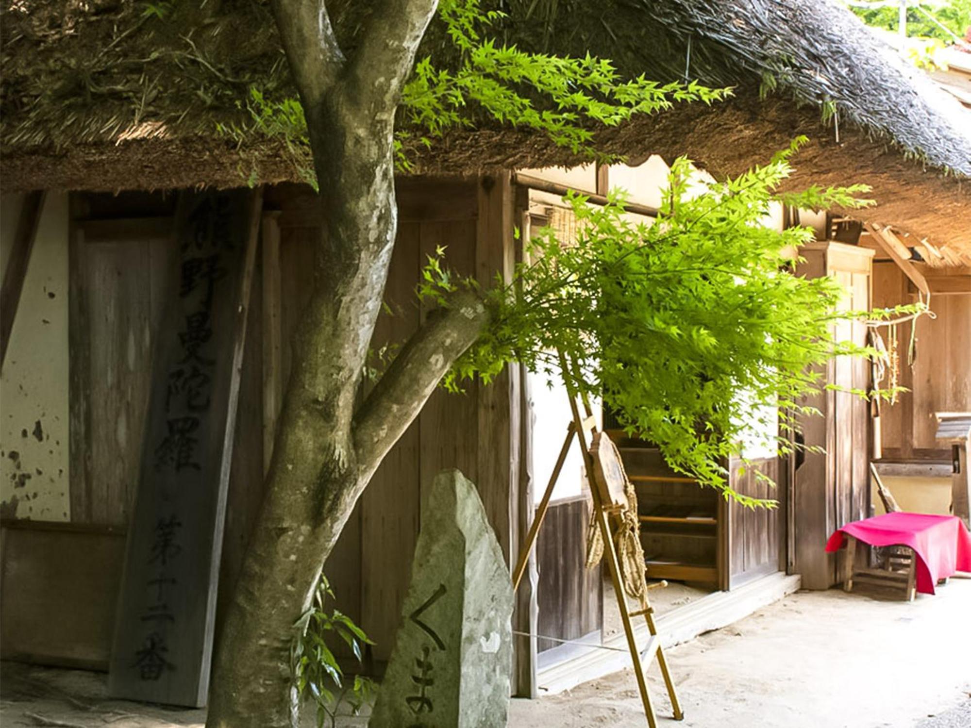 Guest Cafe Kuchikumano Hotel Kamitondacho Ngoại thất bức ảnh